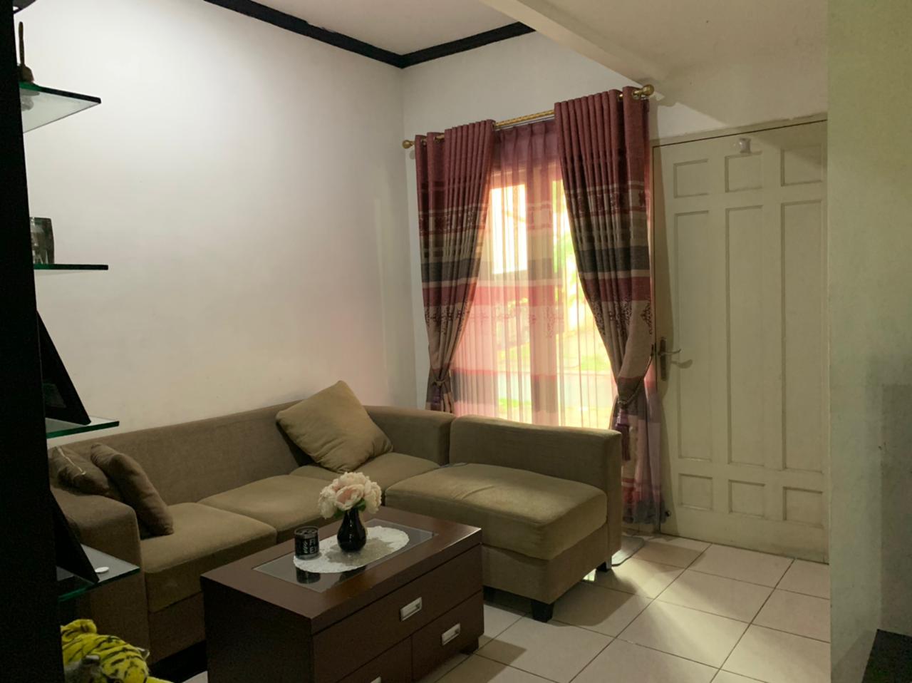 Rumah Dijual di Semi Furnished di Cluster Fresno Deltamas 